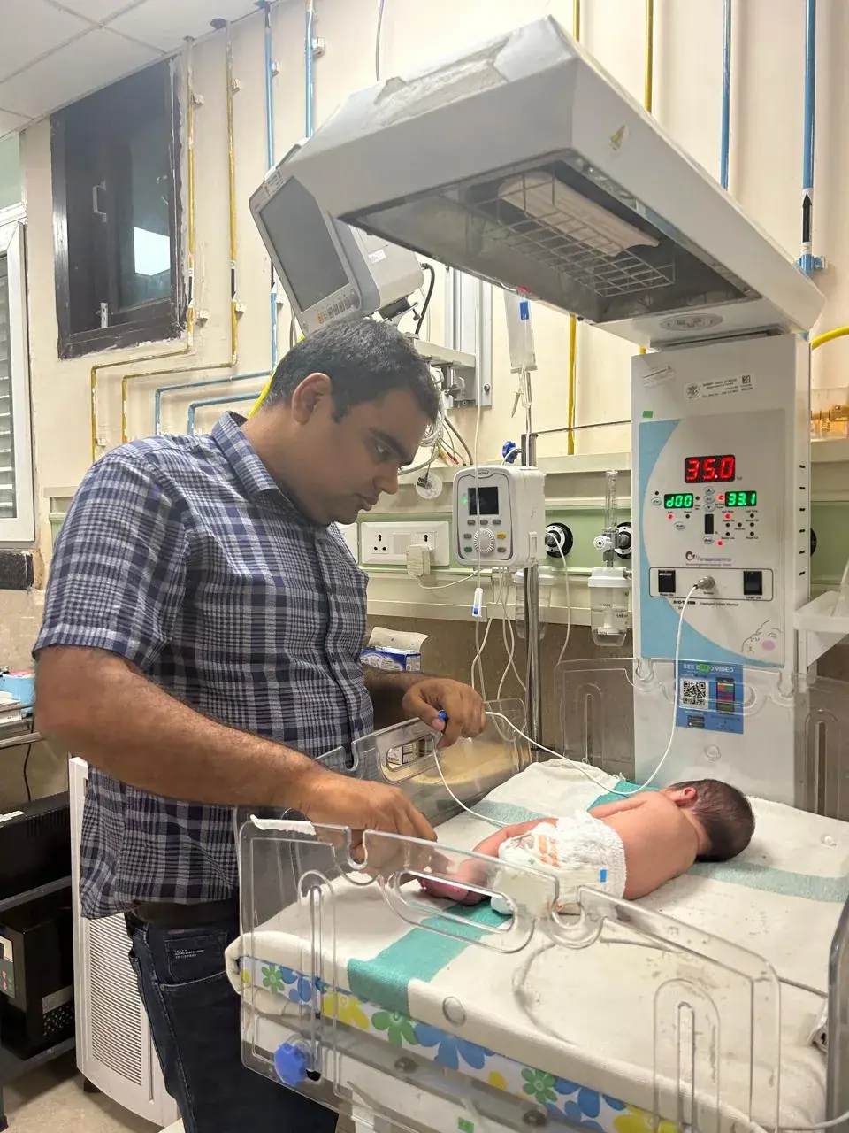 Newborn care at the clinic